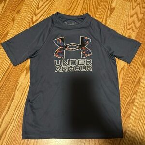 Boys' Under Armour Short Sleeve Size YSM